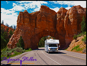 Felsbogen zwischen Bryce Canyon und Red Canyon