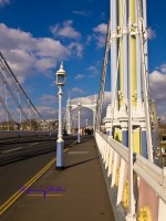 Auf der Prince-Albert-Bridge