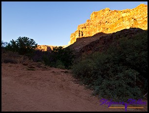 Sonnenaufgang im Canyon