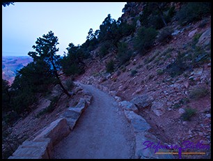 Abstieg über South Kaibab Trail Abstieg über South Kaibab Trail